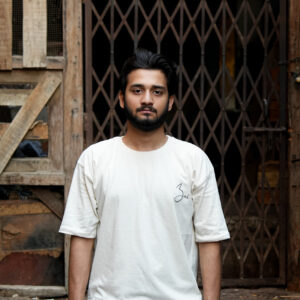 Traveller Drop Shoulder Graphic T-Shirt