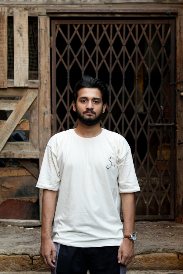 Traveller Drop Shoulder Graphic T-Shirt